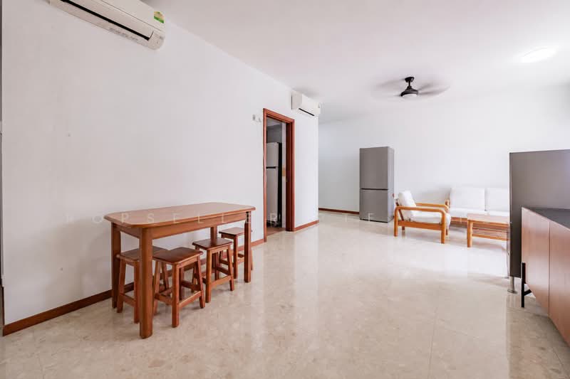 The Floravale, 242 Westwood Avenue, Boon Lay / Jurong / Tuas, 3 Bedrooms, 1,238 sqft, Executive Condominium For Sale, by KOH YONG JIAN, 500220282 - Living Room - PropertyGuru.com.sg