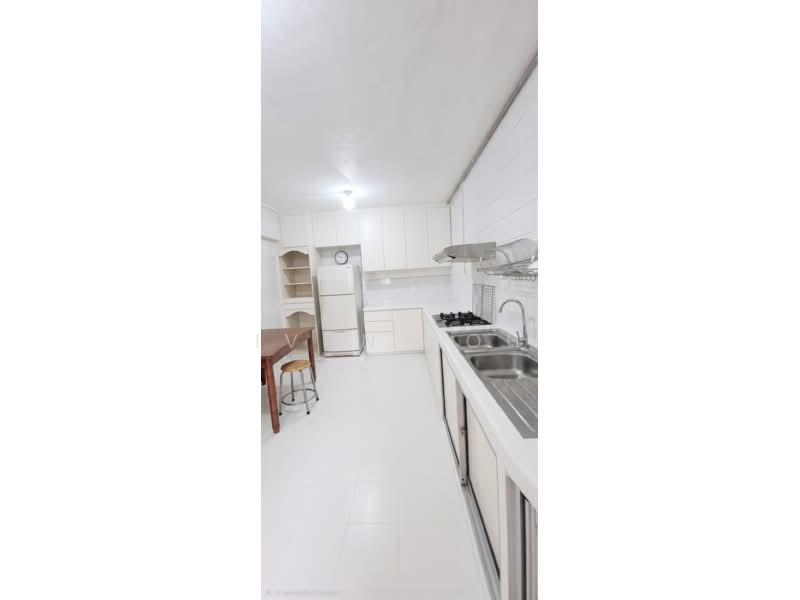 826 Yishun Street 81, 826 Yishun Street 81, 4 Bedrooms, 1,528 sqft, HDB Flat For Sale, by Ivan Koh, 500220285 - Kitchen - PropertyGuru.com.sg