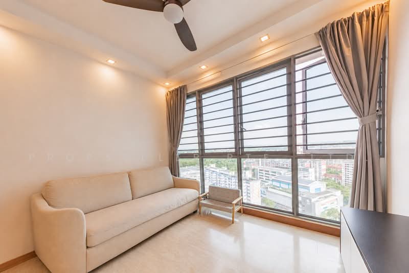 The Madeira, 50 Bukit Batok Street 31, 2 Bedrooms, 936 sqft, Condominium For Sale, by ADNIX LIU, 500220290 - Living Room - PropertyGuru.com.sg