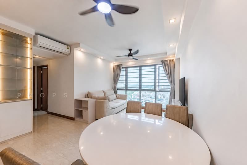 The Madeira, 50 Bukit Batok Street 31, 2 Bedrooms, 936 sqft, Condominium For Sale, by ADNIX LIU, 500220290 - Living Room - PropertyGuru.com.sg
