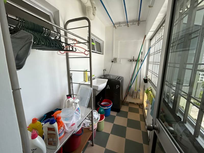 620 Choa Chu Kang Street 62, 620 Choa Chu Kang Street 62, 4 Bedrooms, 1,453 sqft, HDB Flat For Sale, by Hillda Yap ヒルダｰ, 500220293 - Balcony - PropertyGuru.com.sg