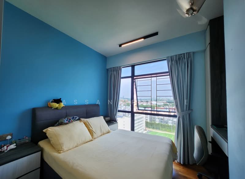Blue Horizon, 21 West Coast Crescent, 3 Bedrooms, 1,152 sqft, Condominium For Sale, by Cassandra Tee, 500220296 - Bedroom - PropertyGuru.com.sg