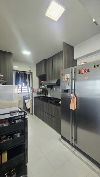 266C Punggol Way, 266C Punggol Way, 3 Bedrooms, 990 sqft, HDB Flat For Sale, by James Yeo, 500220297 - Kitchen - PropertyGuru.com.sg
