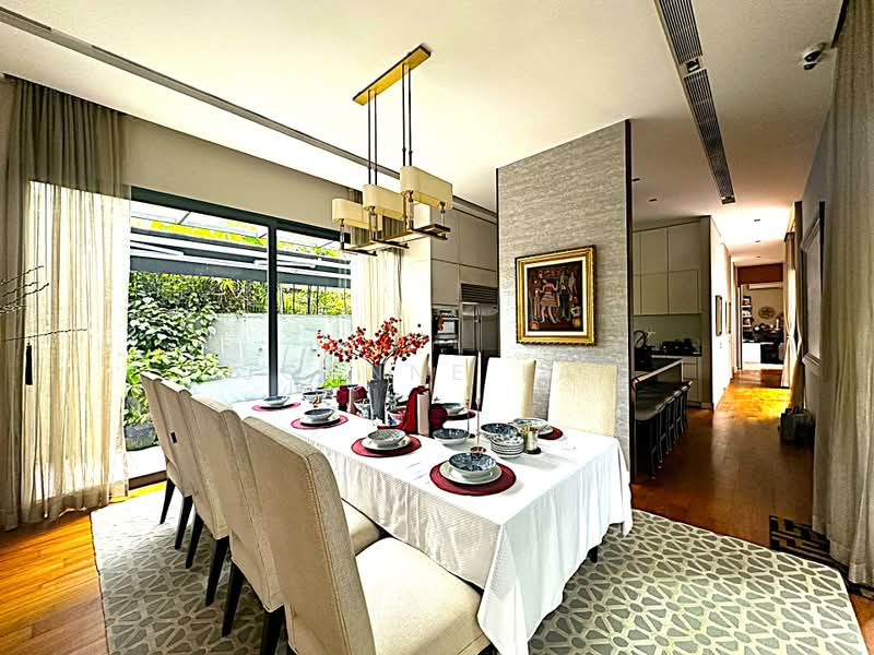 ✪ PRICE TO SELL ✪ SOLE AGENT. MODERN BUNGALOW OFF UNIVERSITY ROAD, , 5 Bedrooms, 6,500 sqft, Detached House For Sale, by Joanne Lai, 500220310 - Dining Room - PropertyGuru.com.sg