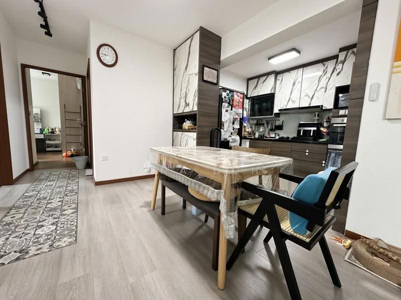 126D Canberra Street, 126D Canberra Street, Sembawang / Yishun, 3 Bedrooms, 1,001 sqft, HDB Flat For Sale, by Lina Duh, 500220320 - Kitchen - PropertyGuru.com.sg