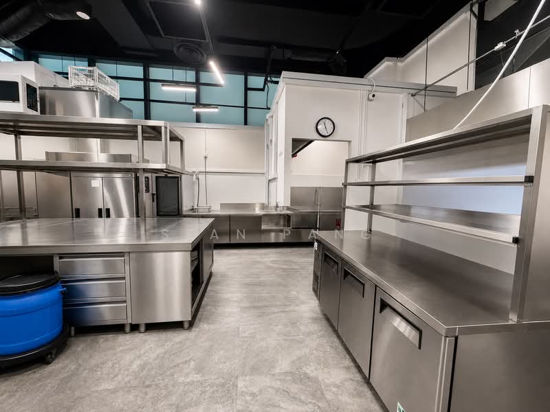 L1 F&B Space at Labrador Park/Alexandra Road Vicinity | Excellent Frontage, , 1,668 sqft, Food & Beverage For Rent, by Sean Pang, 500220334 - Kitchen - CommercialGuru.com.sg
