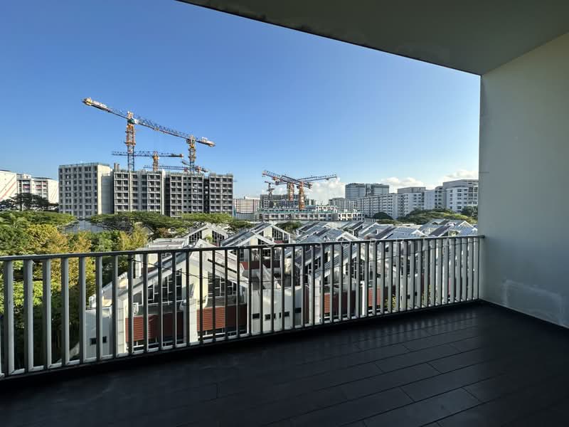 Woodhaven, 77 Woodgrove Avenue, 3 Bedrooms, 1,119 sqft, Condominium For Sale, by Lin Jing Sophia, 500220347 - Balcony - PropertyGuru.com.sg