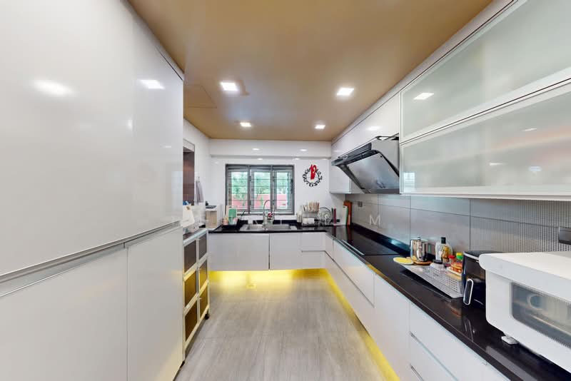 The Countryside, Countryside Walk, 4 Bedrooms, 2,800 sqft, Terraced House For Sale, by Henry Lim, 500220352 - Kitchen - PropertyGuru.com.sg