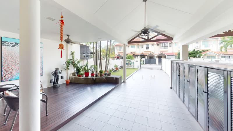 The Countryside, Countryside Walk, 4 Bedrooms, 2,800 sqft, Terraced House For Sale, by Henry Lim, 500220352 - Car Porch - PropertyGuru.com.sg