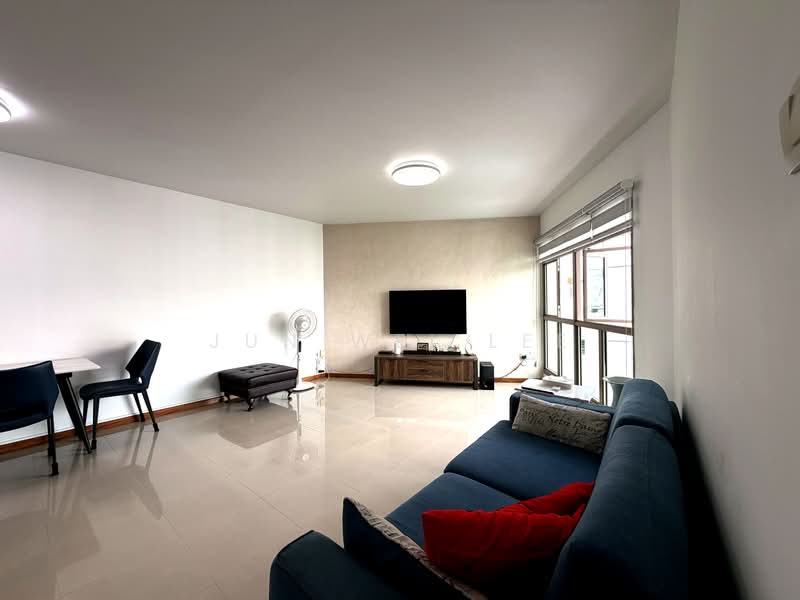 163A Punggol Central, 163A Punggol Central, 3 Bedrooms, 1,022 sqft, HDB Flat For Sale, by Jun Wei Lee, 500220355 - Living Room - PropertyGuru.com.sg