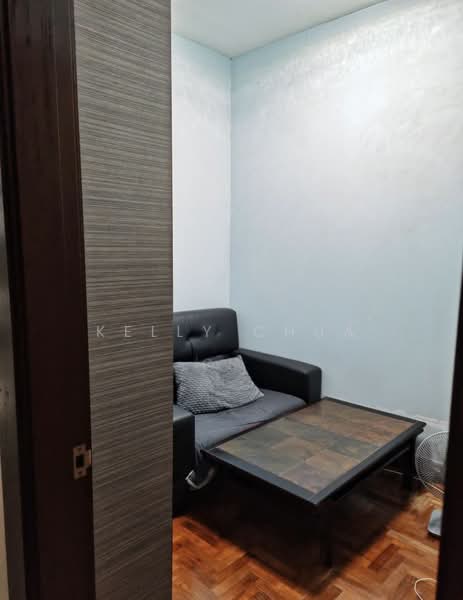 Regent Heights, 52 Bukit Batok East Avenue 5, 3 Bedrooms, 1,023 sqft, Condominium For Sale, by Kelly Chua, 500220375 - Interior - PropertyGuru.com.sg