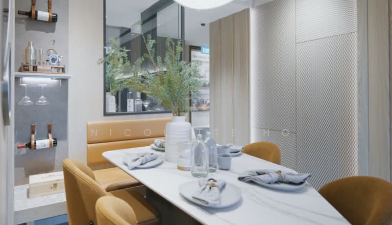 The Continuum, 8 Thiam Siew Avenue, 3 Bedrooms, 1,087 sqft, Condominium For Sale, by Nicolette Ho, 500220376 - Dining Room - PropertyGuru.com.sg