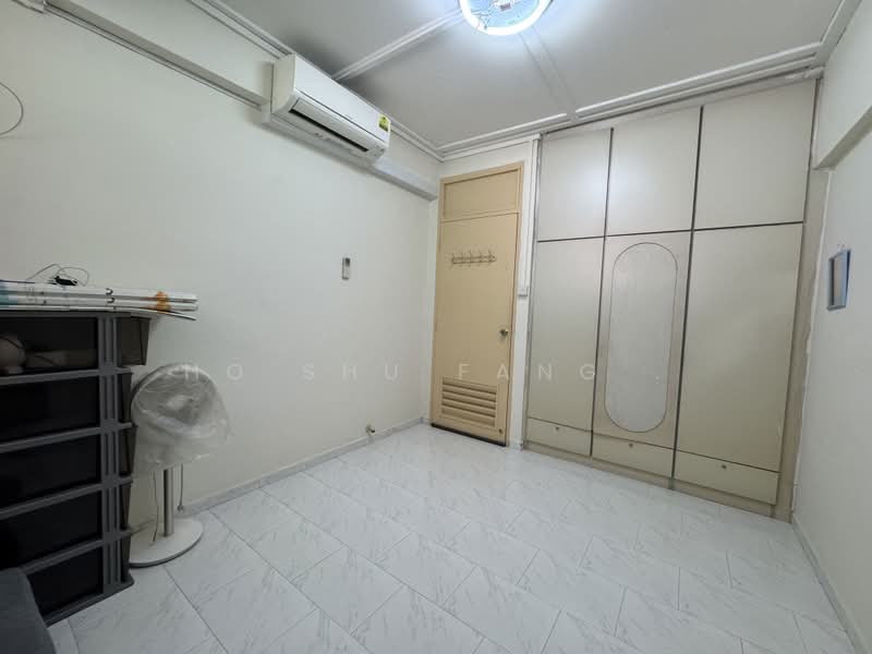 374 Bukit Batok Street 31, 374 Bukit Batok Street 31, Room Rental, 107 sqft, HDB Flat For Rent, by Ho Shu Fang ., 500220381 - Interior - PropertyGuru.com.sg