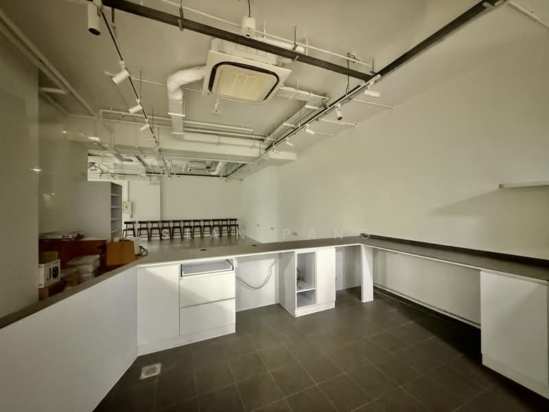 Rare Retail/Services/Amusement Centre Space @ Dhoby Ghaut/Somerset Vicinity, , 969 sqft, Other Retail For Rent, by Sean Pang, 500220386 - Interior - CommercialGuru.com.sg