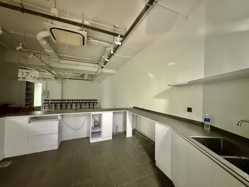 Rare Retail/Services/Amusement Centre Space @ Dhoby Ghaut/Somerset Vicinity, , 969 sqft, Other Retail For Rent, by Sean Pang, 500220386 - Kitchen - CommercialGuru.com.sg