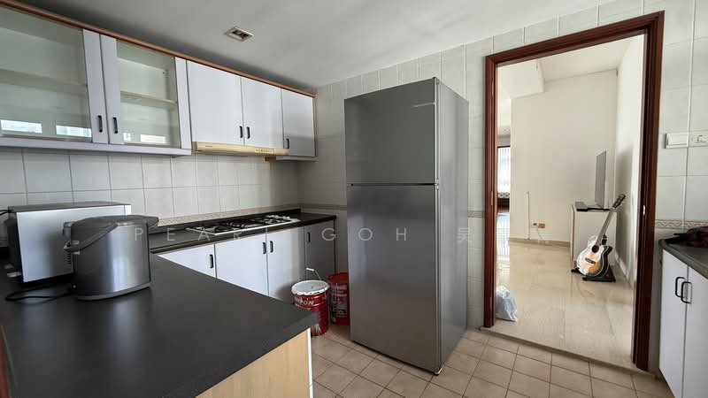 Ballota Park Condo, 152 Mariam Way, 4 Bedrooms, 1,345 sqft, Condominium For Rent, by Pearl Goh 吴素菁, 500220395 - Kitchen - PropertyGuru.com.sg