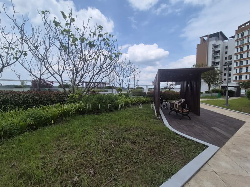682A Edgedale Plains, 682A Edgedale Plains, 3 Bedrooms, 1,000 sqft, HDB Flat For Sale, by Lathiff Abdul, 500220406 - Exterior - PropertyGuru.com.sg