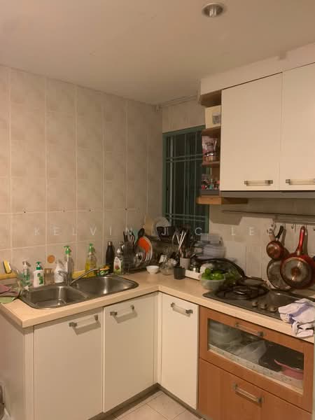 Mutiara View, 11 Jalan Mutiara, Room Rental, 120 sqft, Apartment For Rent, by Kelvin J.C Lee, 500220419 - Kitchen - PropertyGuru.com.sg