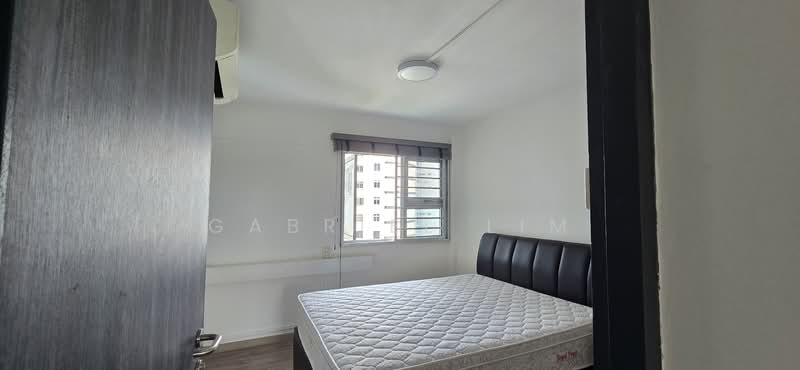 67 Marine Drive, 67 Marine Drive, 2 Bedrooms, 700 sqft, HDB Flat For Rent, by Gabriel Lim, 500220426 - 1st Bedroom pic 1 - PropertyGuru.com.sg