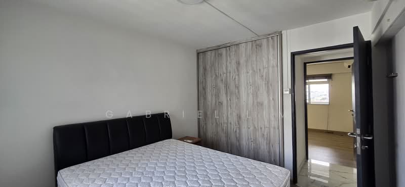 67 Marine Drive, 67 Marine Drive, 2 Bedrooms, 700 sqft, HDB Flat For Rent, by Gabriel Lim, 500220426 - 1st Bedroom pic 2 - PropertyGuru.com.sg