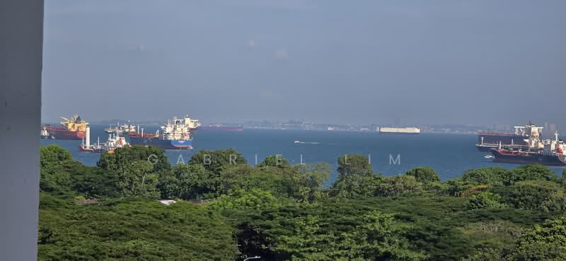 67 Marine Drive, 67 Marine Drive, 2 Bedrooms, 700 sqft, HDB Flat For Rent, by Gabriel Lim, 500220426 - Sea view from kitchen - PropertyGuru.com.sg