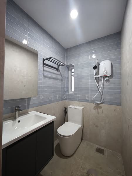 Tiong Bahru Estate, 58 Seng Poh Road, Room Rental, 99 sqft, Apartment For Rent, by Louis Tey, 500220443 - Bathroom - PropertyGuru.com.sg
