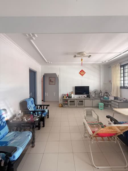 229 Choa Chu Kang Central, 229 Choa Chu Kang Central, Room Rental, 150 sqft, HDB Flat For Rent, by Semantha Soon, 500220451 - Living Room - PropertyGuru.com.sg