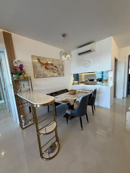 Treasure at Tampines, 35 Tampines Lane, 4 Bedrooms, 1,345 sqft, Condominium For Sale, by Angeline Ng, 500220455 - Dining Room - PropertyGuru.com.sg
