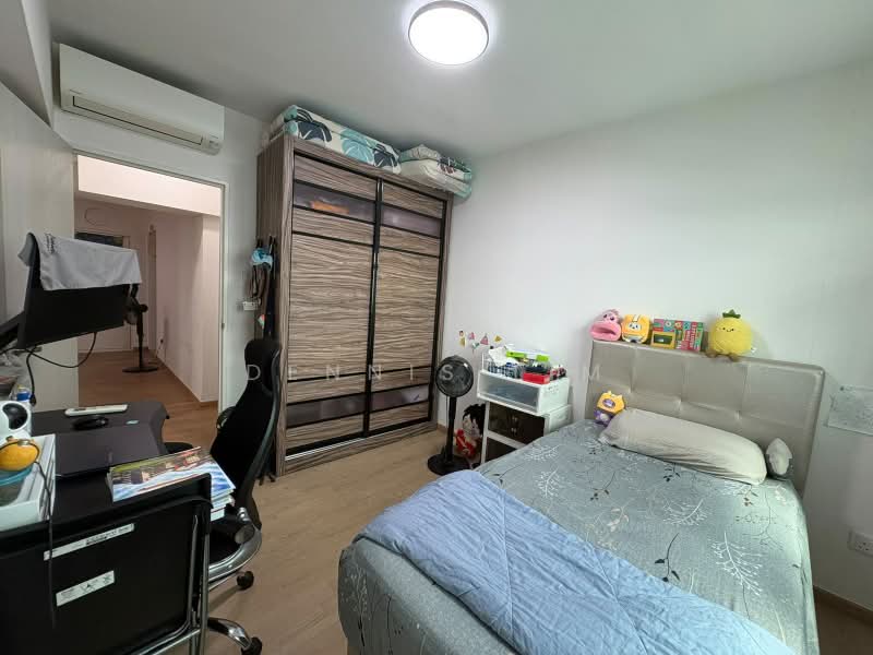 109A Edgedale Plains, 109A Edgedale Plains, 3 Bedrooms, 1,184 sqft, HDB Flat For Sale, by Dennis Lim, 500220456 - Bedroom - PropertyGuru.com.sg
