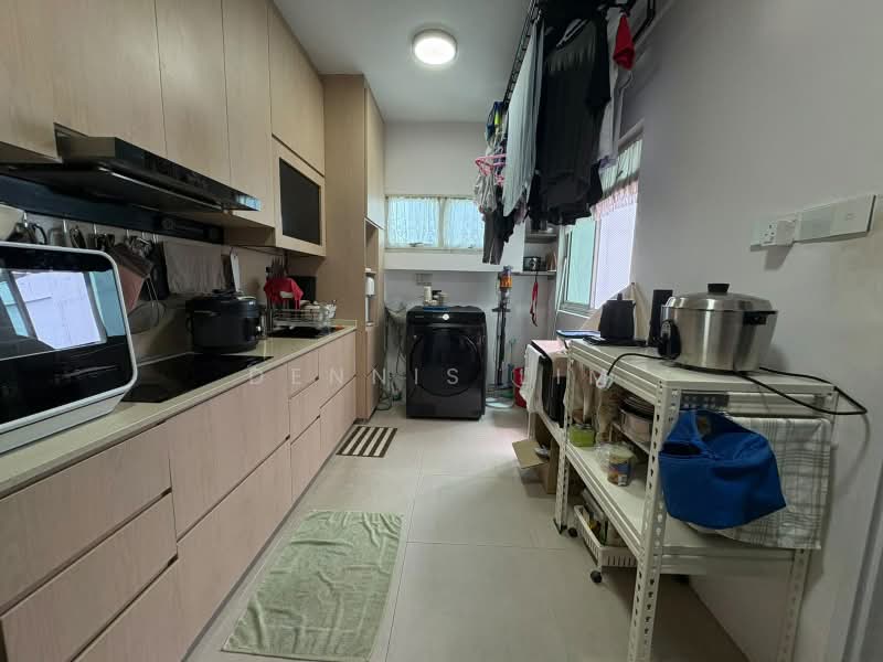 109A Edgedale Plains, 109A Edgedale Plains, 3 Bedrooms, 1,184 sqft, HDB Flat For Sale, by Dennis Lim, 500220456 - Kitchen - PropertyGuru.com.sg