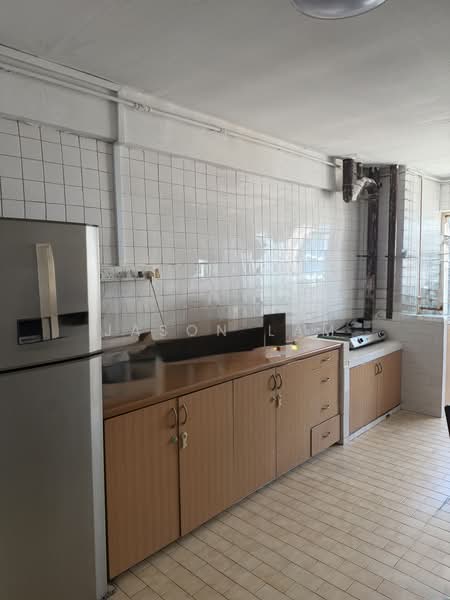 109 Serangoon North Avenue 1, 109 Serangoon North Avenue 1, 3 Bedrooms, 980 sqft, HDB Flat For Sale, by Jason Lam, 500220457 - Kitchen - PropertyGuru.com.sg