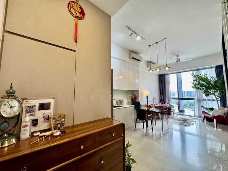 The Hillier, 2 Hillview Rise, 1 Bedroom, 517 sqft, Condominium For Sale, by Charis Seah, 500220475 - Entrance foyer - PropertyGuru.com.sg