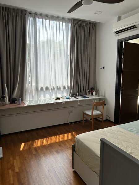Chestnut Residences, 4A Jalan Emas Urai, 4 Bedrooms, 3,799 sqft, Cluster House For Sale, by Lisa Lim, 500220479 - Bedroom - PropertyGuru.com.sg