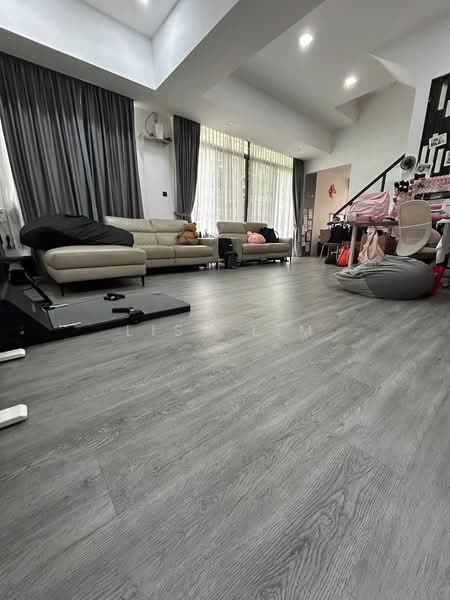 Chestnut Residences, 4A Jalan Emas Urai, 4 Bedrooms, 3,799 sqft, Cluster House For Sale, by Lisa Lim, 500220479 - Living Room - PropertyGuru.com.sg