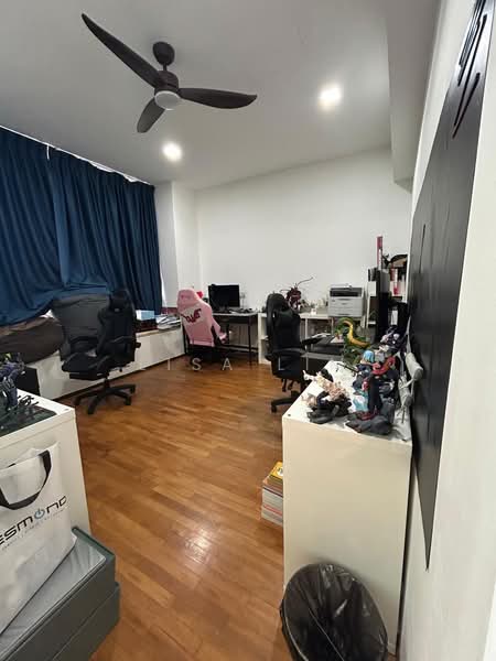 Chestnut Residences, 4A Jalan Emas Urai, 4 Bedrooms, 3,799 sqft, Cluster House For Sale, by Lisa Lim, 500220479 - Study - PropertyGuru.com.sg