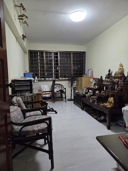 12 Toh Yi Drive, 12 Toh Yi Drive, 3 Bedrooms, 1,119 sqft, HDB Flat For Sale, by Darrance Koh, 500220480 - Bedroom - PropertyGuru.com.sg