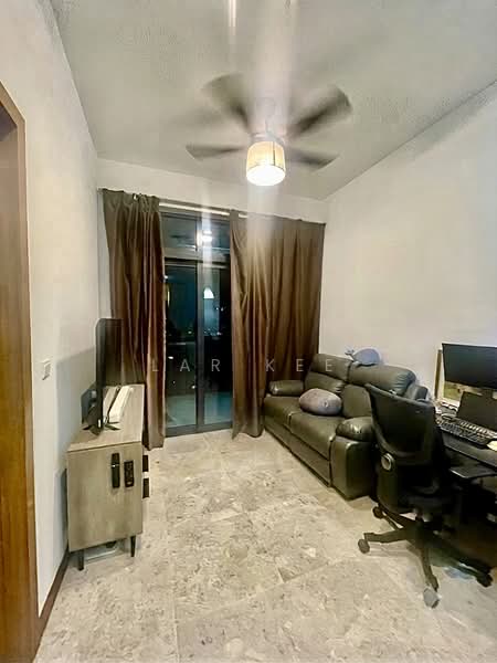 18 Woodsville, 18 Woodsville Close, 1 Bedroom, 495 sqft, Condominium For Rent, by Lar Kee, 500220482 - Study - PropertyGuru.com.sg