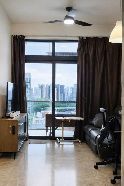 18 Woodsville, 18 Woodsville Close, Macpherson / Potong Pasir, 1 Bedroom, 495 sqft, Condominium For Rent, by Lar Kee, 500220482 - Living Room - PropertyGuru.com.sg