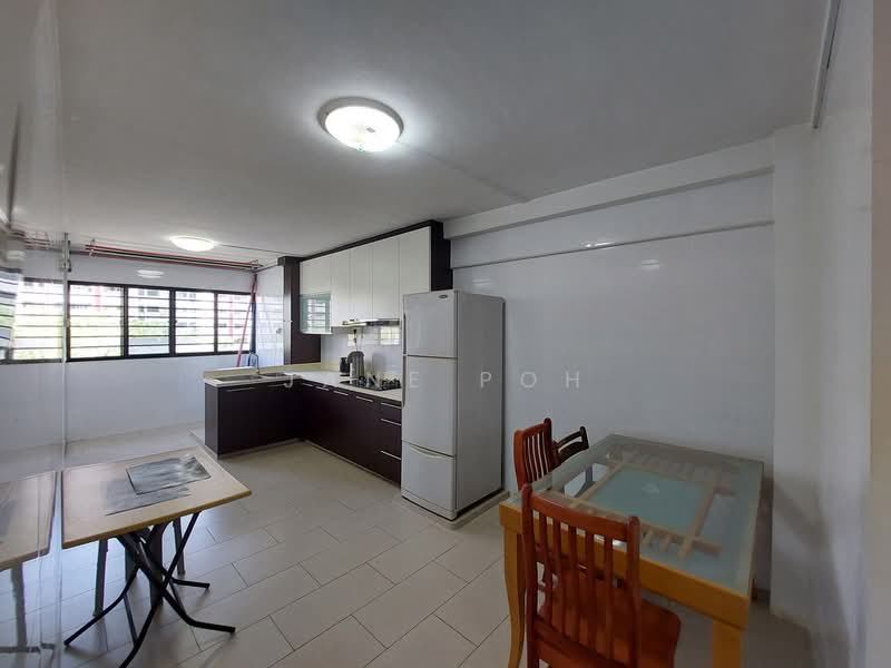 601 Clementi West Street 1, 601 Clementi West Street 1, 3 Bedrooms, 990 sqft, HDB Flat For Sale, by Jane Poh, 500220489 - Kitchen - PropertyGuru.com.sg