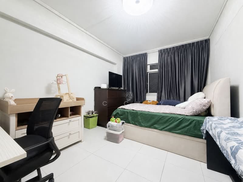 969 Hougang Street 91, 969 Hougang Street 91, 3 Bedrooms, 969 sqft, HDB Flat For Sale, by Eric Choy, 500220503 - Bedroom - PropertyGuru.com.sg