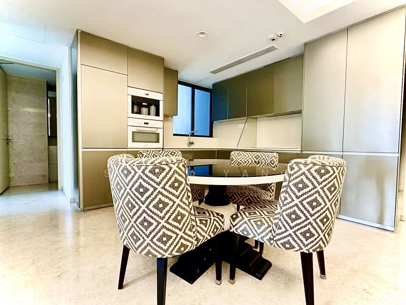 Cairnhill Nine, 9 Cairnhill Road, 2 Bedrooms, 1,044 sqft, Condominium For Rent, by Silvia Yang, 500220504 - PropertyGuru.com.sg