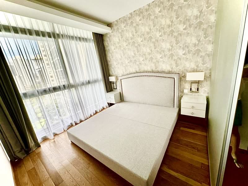 Cairnhill Nine, 9 Cairnhill Road, 2 Bedrooms, 1,044 sqft, Condominium For Rent, by Silvia Yang, 500220504 - PropertyGuru.com.sg
