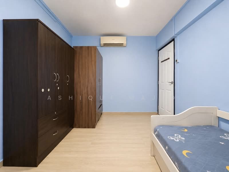 208 Yishun Street 21, 208 Yishun Street 21, 2 Bedrooms, 721 sqft, HDB Flat For Sale, by Ashique Majid, 500220508 - Bedroom - PropertyGuru.com.sg