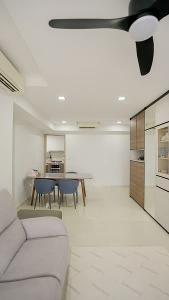 Sol Acres, 24 Choa Chu Kang Grove, 3 Bedrooms, 926 sqft, Executive Condominium For Sale, by Choo Wei Kiong, 500220522 - Living Room - PropertyGuru.com.sg