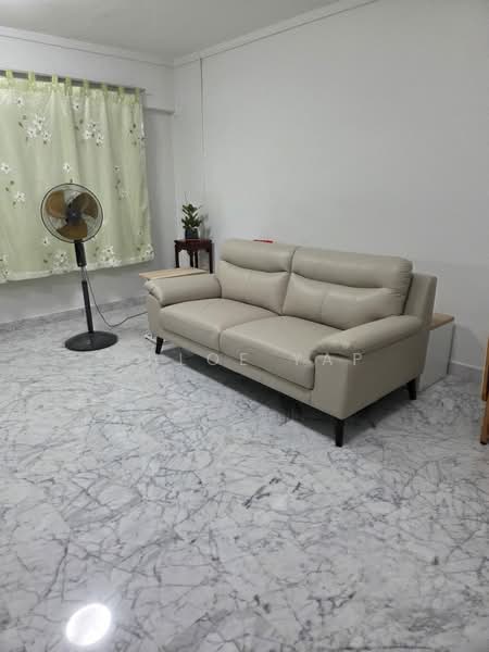 136 Potong Pasir Avenue 3, 136 Potong Pasir Avenue 3, Room Rental, 120 sqft, HDB Flat For Rent, by Chloe Yap, 500220534 - Living Room - PropertyGuru.com.sg