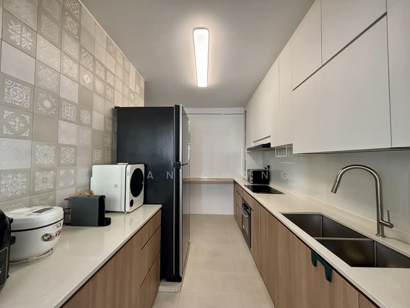 624A Tampines Avenue 12, , 3 Bedrooms, 1,001 sqft, HDB Flat For Sale, by Dyan Chang, 500220538 - Kitchen - PropertyGuru.com.sg