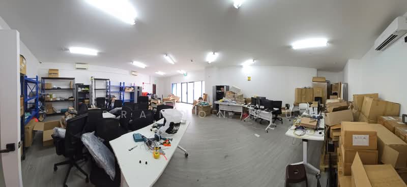 1 Bukit Batok Street 22, 1 Bukit Batok Street, 2,972 sqft, Light Industrial (B1) For Rent, by Brandon Liu, 500220554 - Interior - CommercialGuru.com.sg