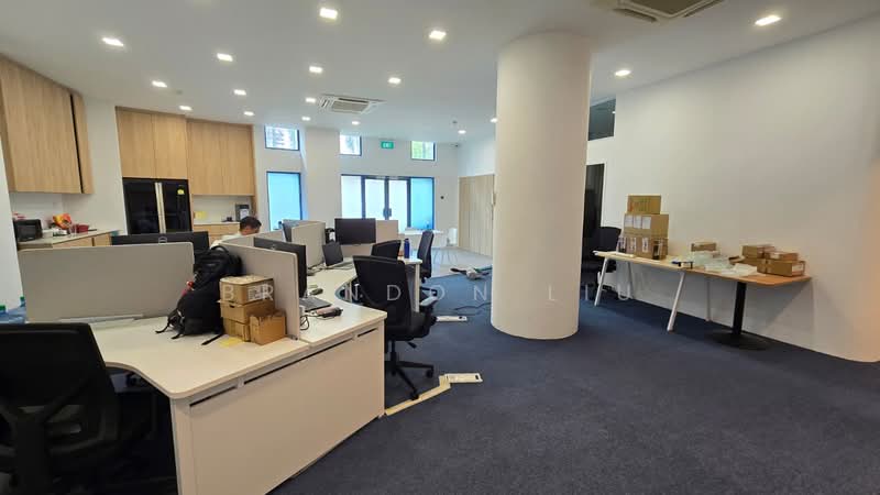 1 Bukit Batok Street 22, 1 Bukit Batok Street, 2,972 sqft, Light Industrial (B1) For Rent, by Brandon Liu, 500220554 - Interior - CommercialGuru.com.sg