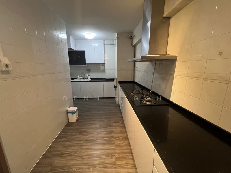 688 Jurong West Central 1, 688 Jurong West Central 1, 3 Bedrooms, 1,065 sqft, HDB Flat For Sale, by Dennis Goh, 500220569 - Kitchen - PropertyGuru.com.sg