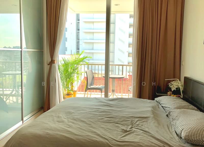 The Merlot, 101 Keng Lee Road, 1 Bedroom, 517 sqft, Apartment For Sale, by Beverly M Goh, 500220580 - Bedroom - PropertyGuru.com.sg